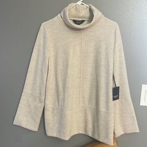 𝅺NWT Simply Vera Vera Wang sweater